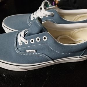 Van's Era size 11